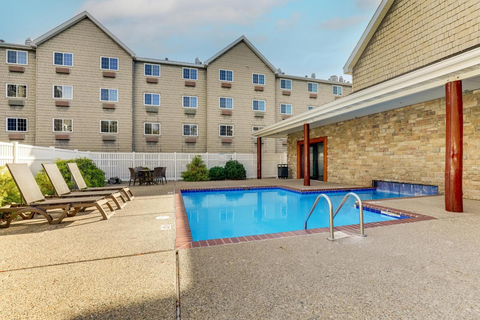 Stoney Creek Hotel Des Moines - Johnston Exterior photo